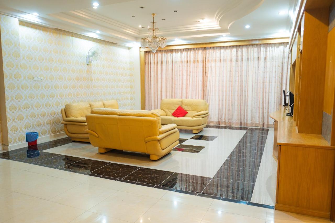 Mk Homestay Wakaf Che Yeh With Bathtub - Max 14 Pax Kota Bharu Exteriör bild